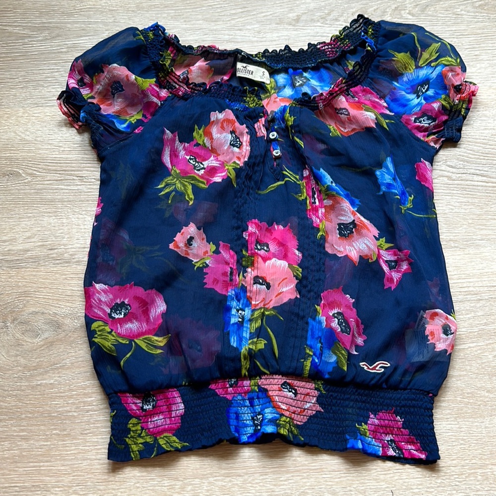 Blue sheer Hollister top